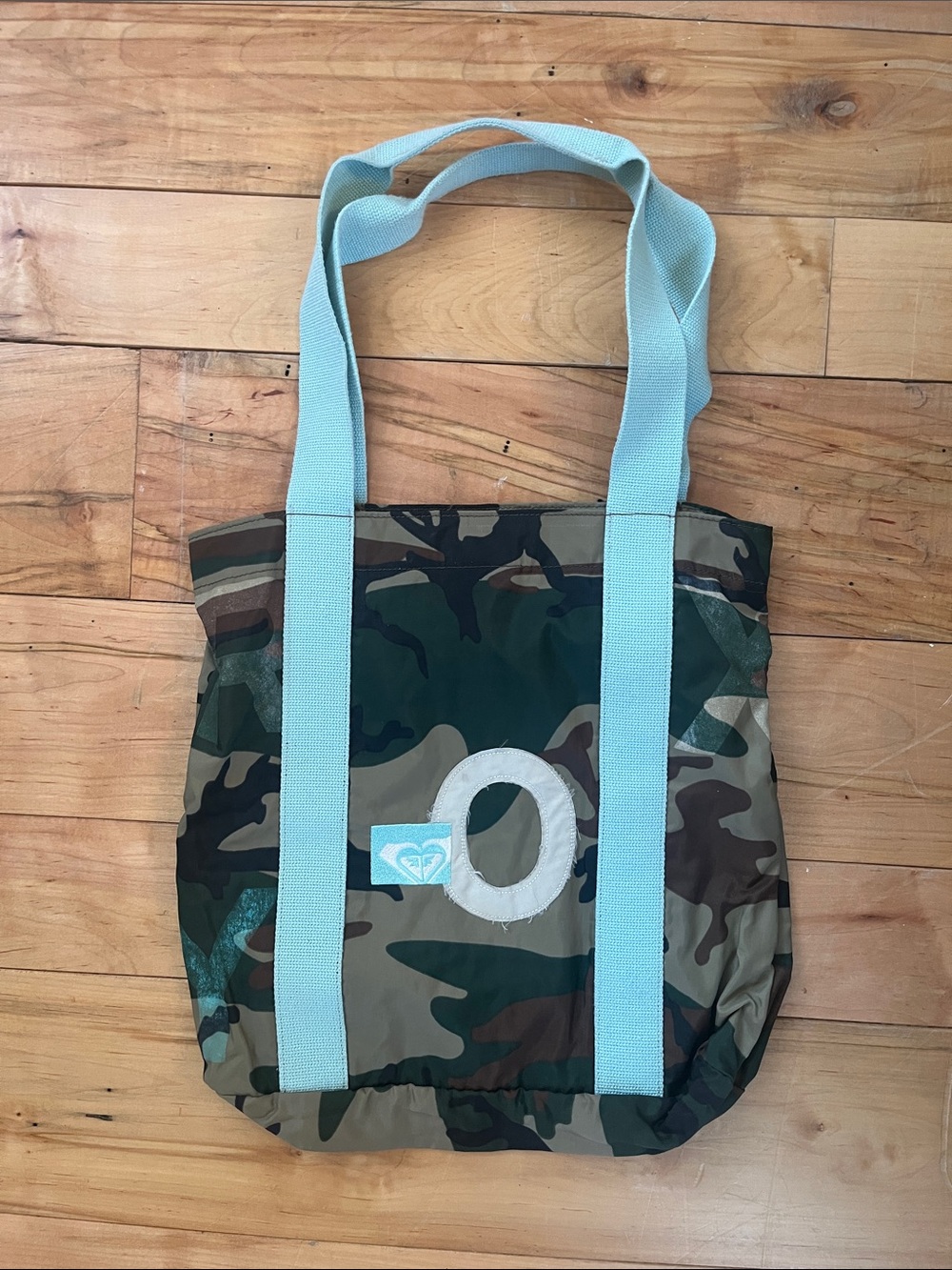Roxy 2000s Camouflage Tote with Light Blue Straps Vintage Y2K